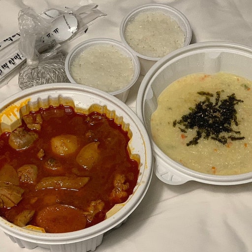 엽떡 만큼 인기 많은 엽기닭볶음탕.jpg