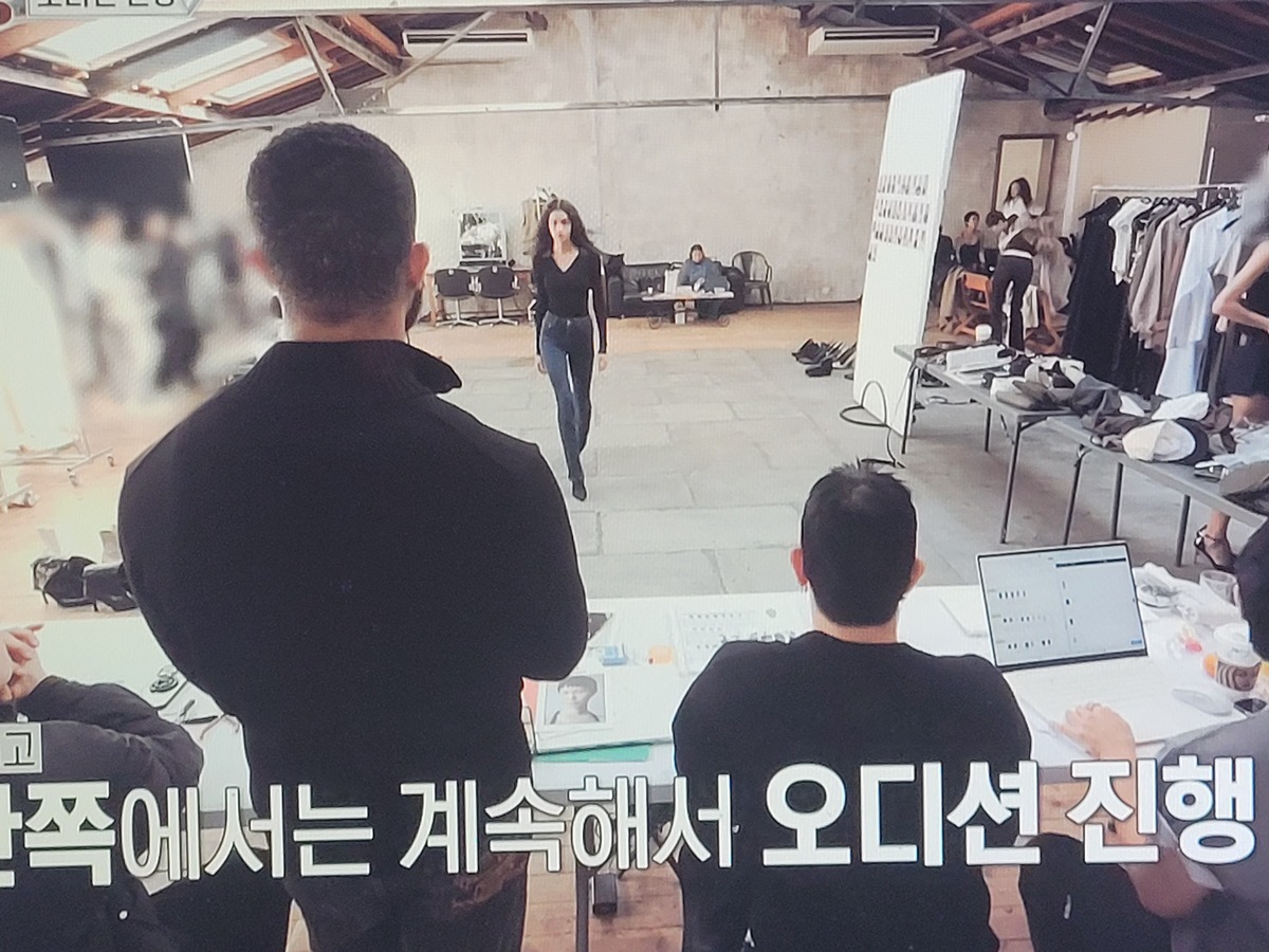 이소라 홍진경 프랑스 파리 가서 국내 브랜드 모델 오디션 본 결과............JPG