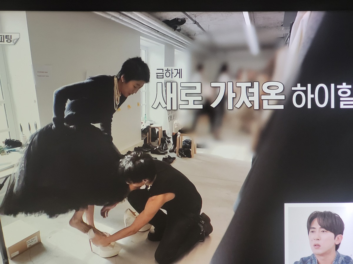 이소라 홍진경 프랑스 파리 가서 처음으로 각자 본 모델 오디션............JPG [홍진경편]