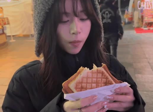 AV 데뷔하면 다씹어 먹을 수 있는 아마추어 누님 2명