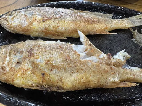 동네 생선구이맛집 왔어요.