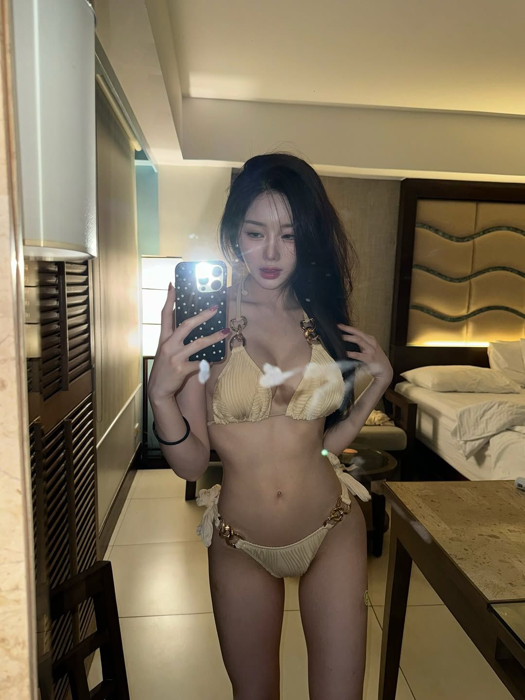 ㅇㅎ)훌륭한 몸매때문에 결혼정보 업체에 광고사진도용된 누나.jpg