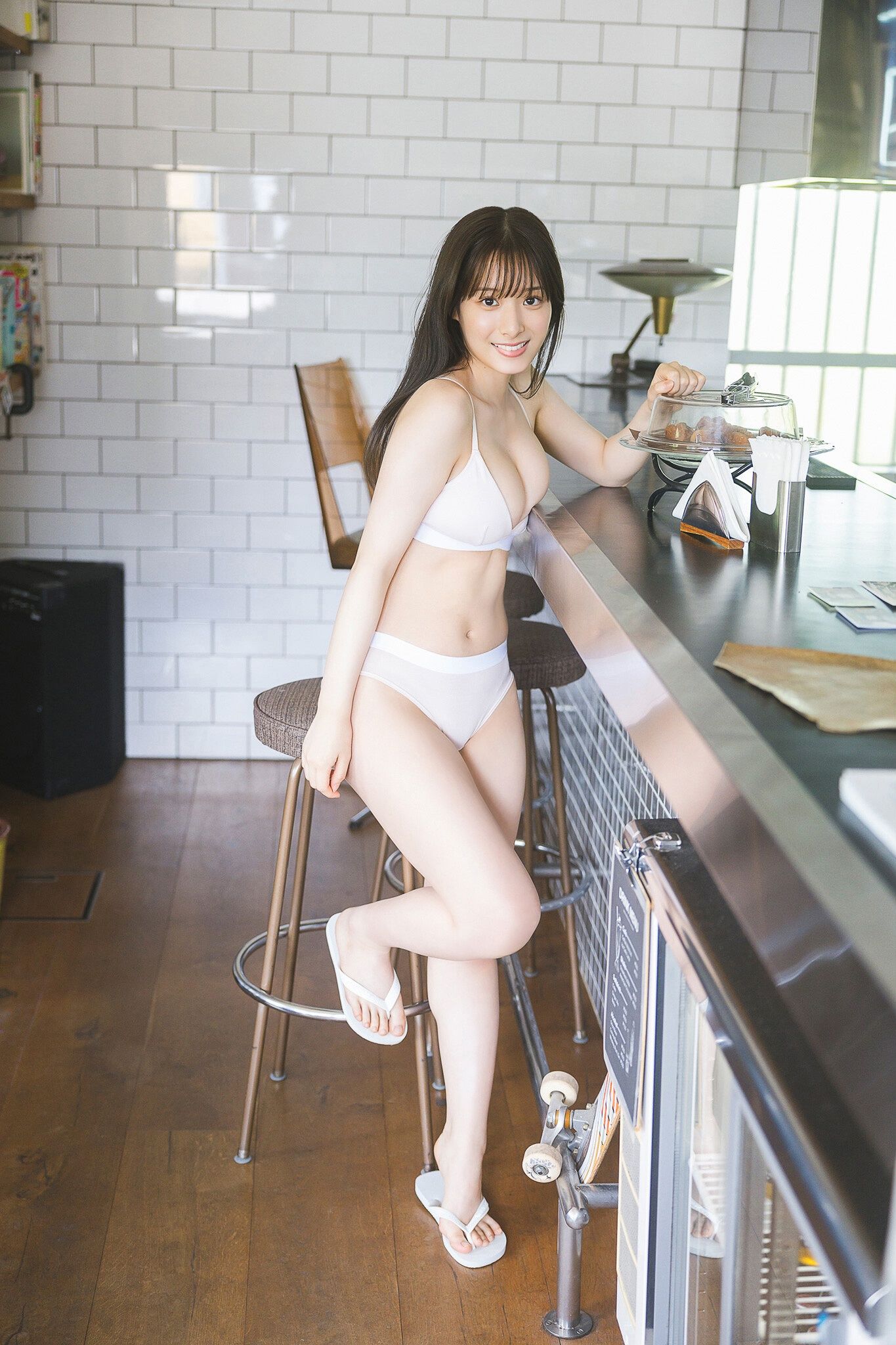 이뻐 보이는 그녀