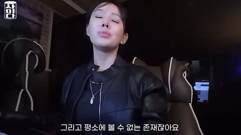 탈북미녀가 남한 피씨방 처음와서 제일 먼저해보는일.jpg