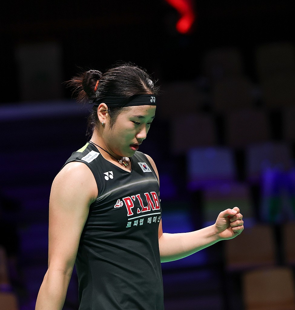 안세영, 싱가포르오픈 우승…야마구치에 3세트 16-19서 대역전승