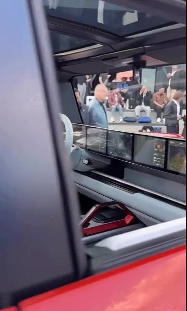 GMC 허머 X 컨셉카.gif