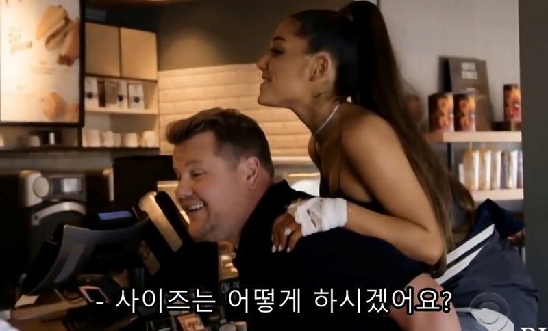 연예인병이 심해서 절대 걷지 않는다는 팝스타.jpg
