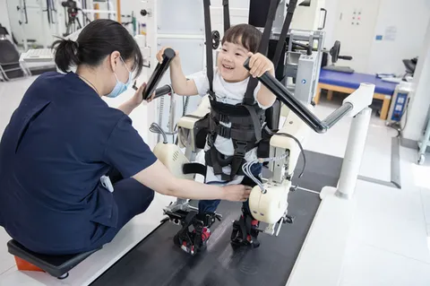 ‘아픈 아이도 책임져야’ 창업주 철학… 71만명 웃음 되찾다