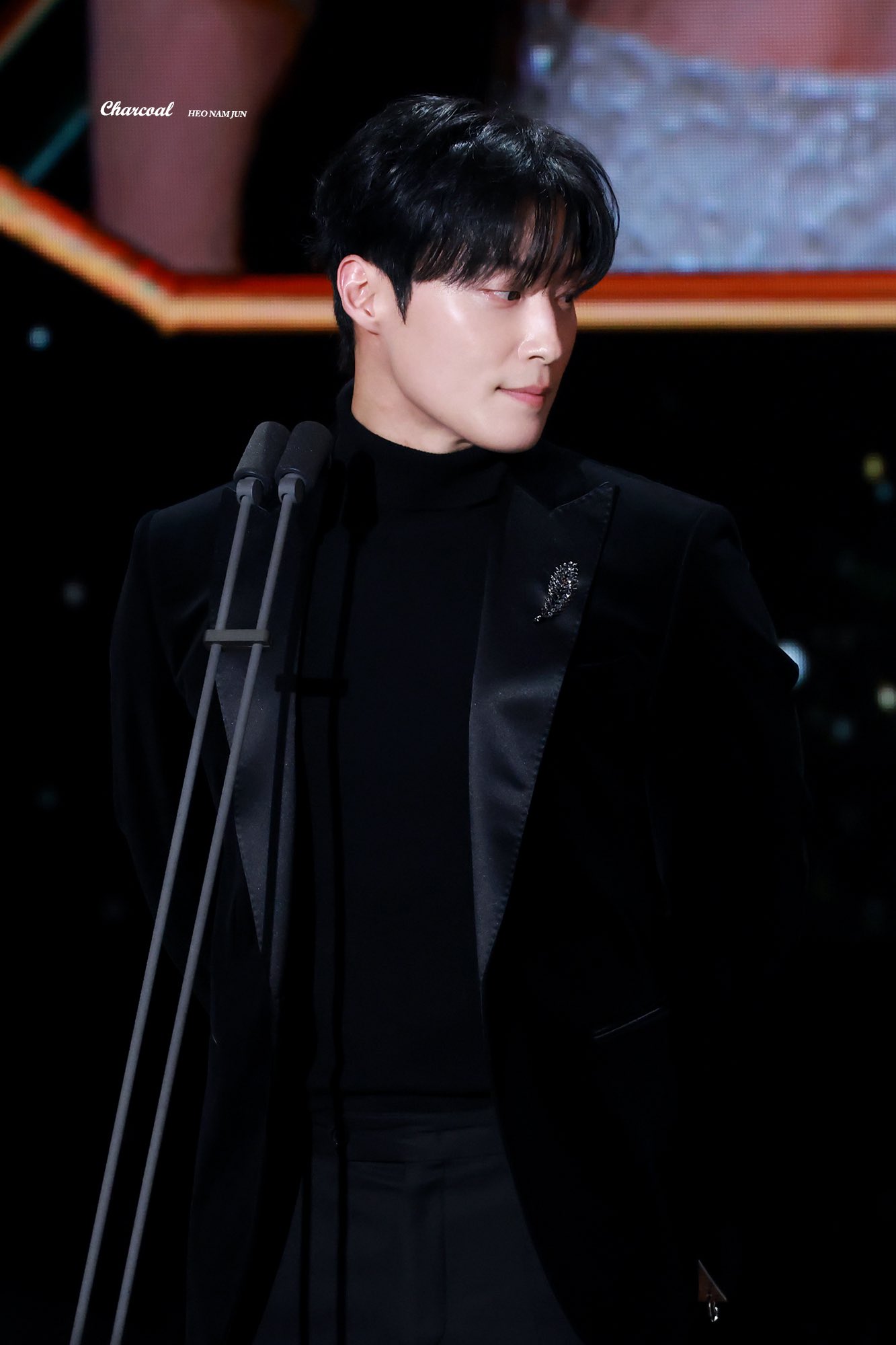 내가 보고싶어서 모아본 허남준 더더더 들고옴..jpgif