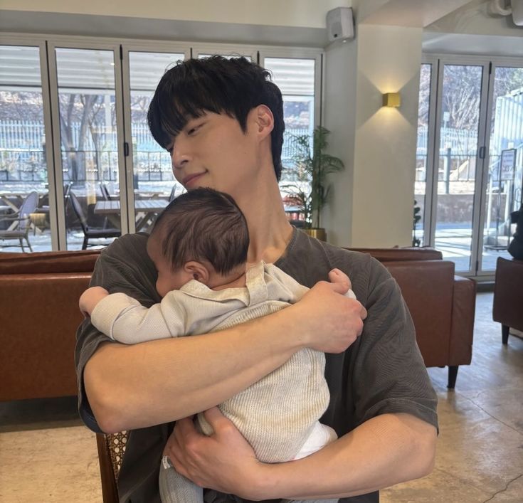 내가 보고싶어서 모아본 허남준 더더더 들고옴..jpgif