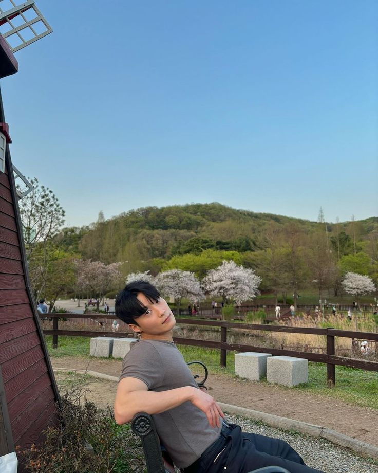 내가 보고싶어서 모아본 허남준 더더더 들고옴..jpgif