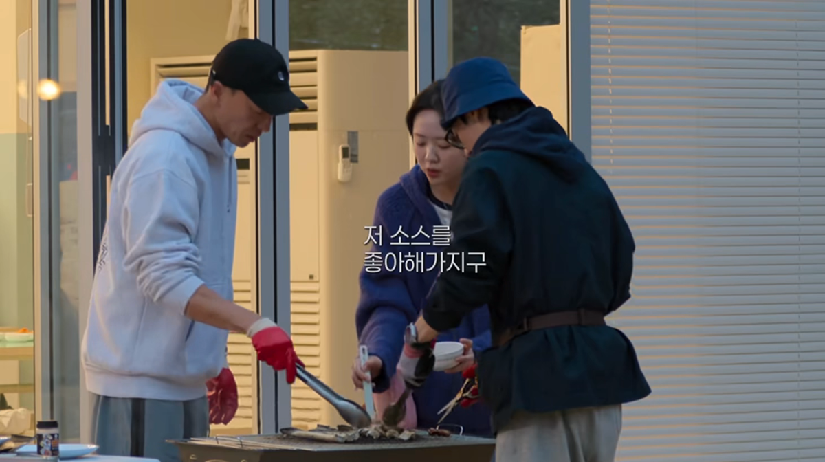 유재석 : 어느 순간 깨달았어요. 아 이렇게 좋아하는 것과 이별을 해야 되는구나