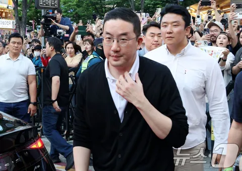 고기집 회동하는 젠슨 황과 총수들