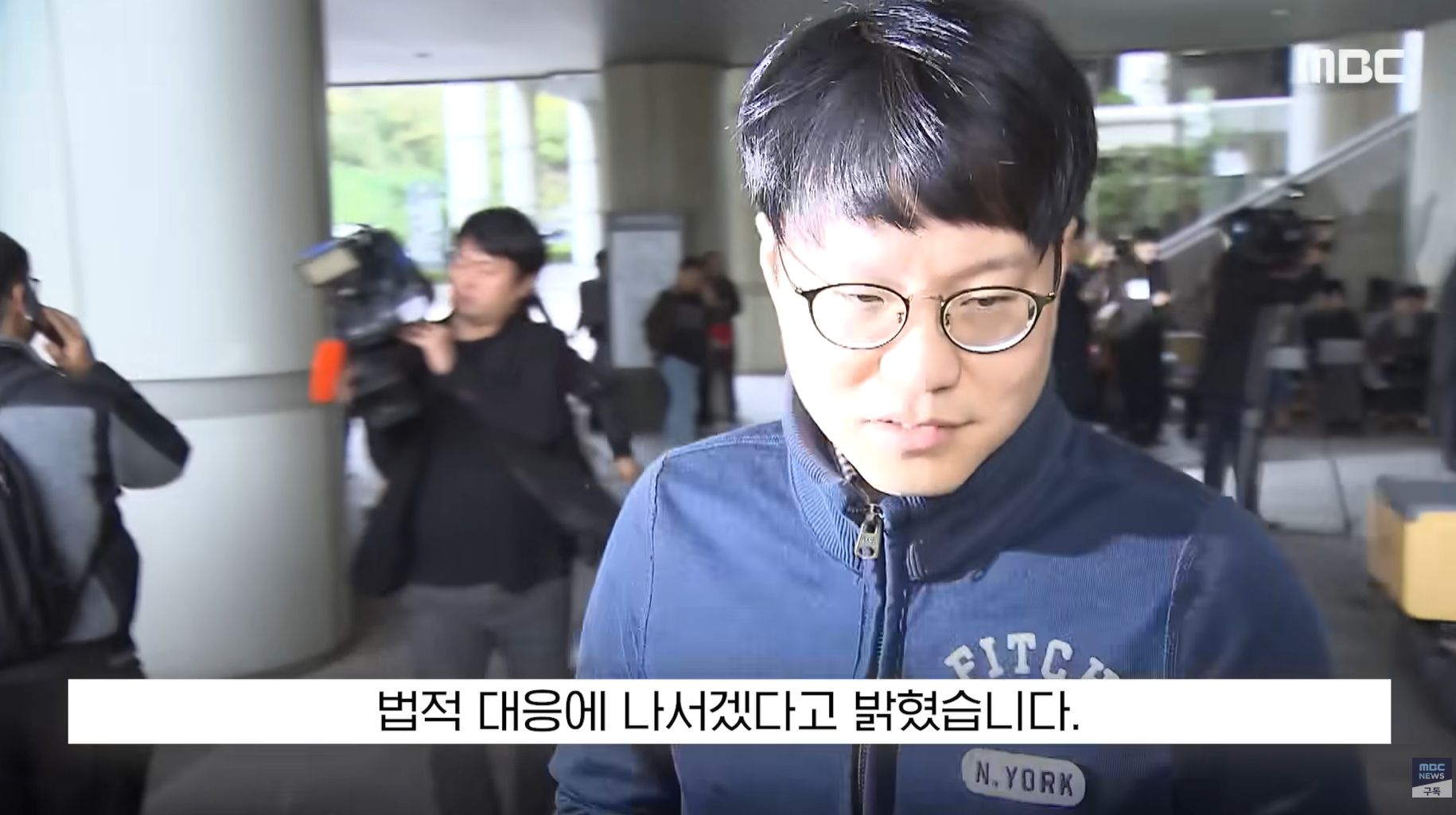 윤서인을 고소하겠다고 밝힌 이승환