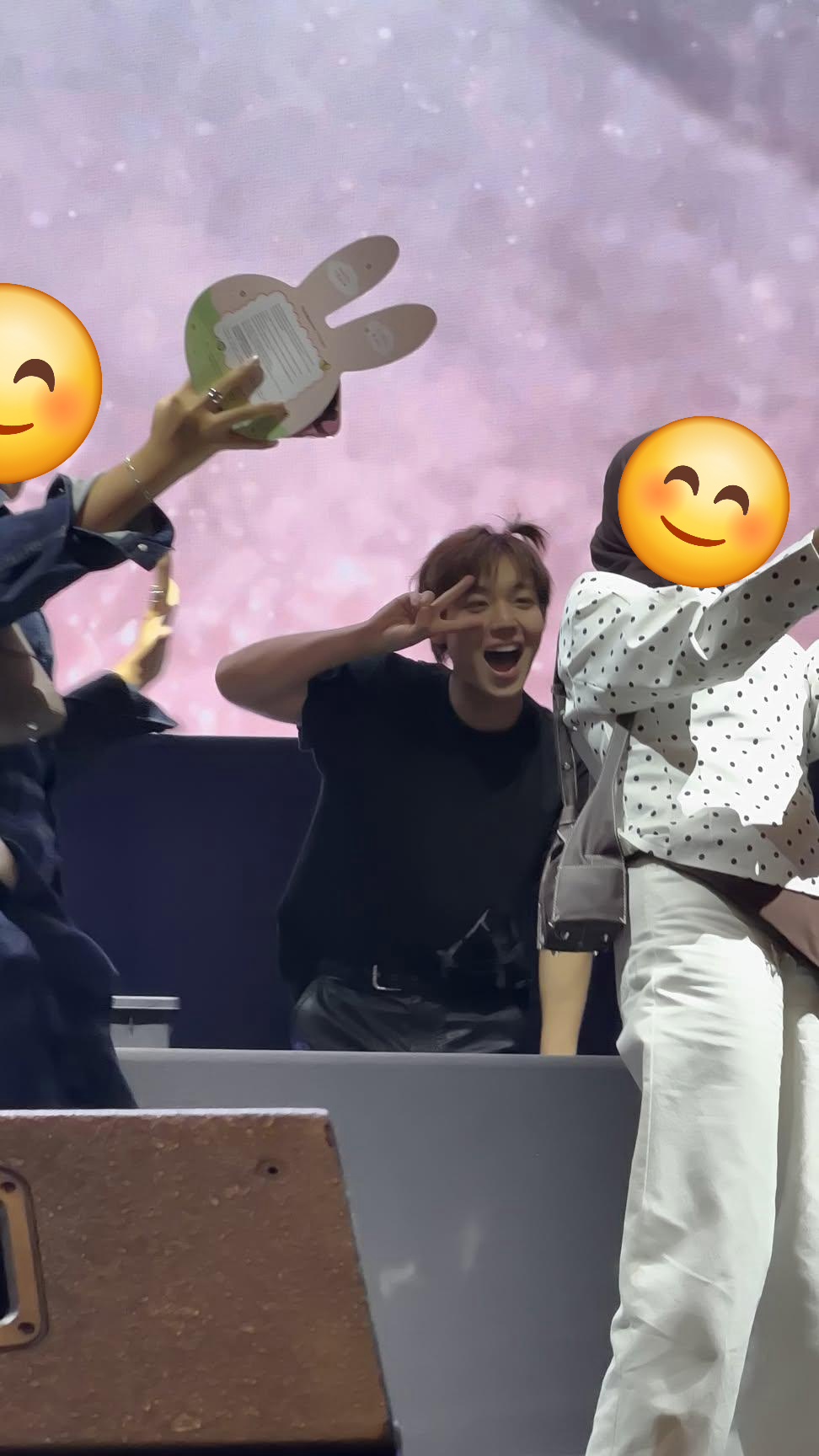 박지훈 (해외투어중) 이렇게 귀여울거면 지금 당장 입국하라! 입국하라!!