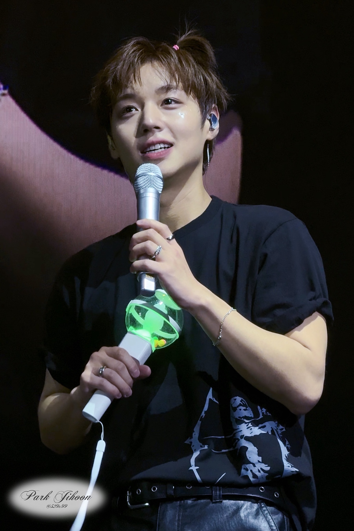 박지훈 (해외투어중) 이렇게 귀여울거면 지금 당장 입국하라! 입국하라!!