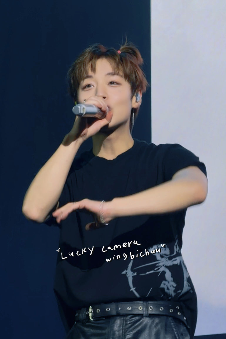 박지훈 (해외투어중) 이렇게 귀여울거면 지금 당장 입국하라! 입국하라!!