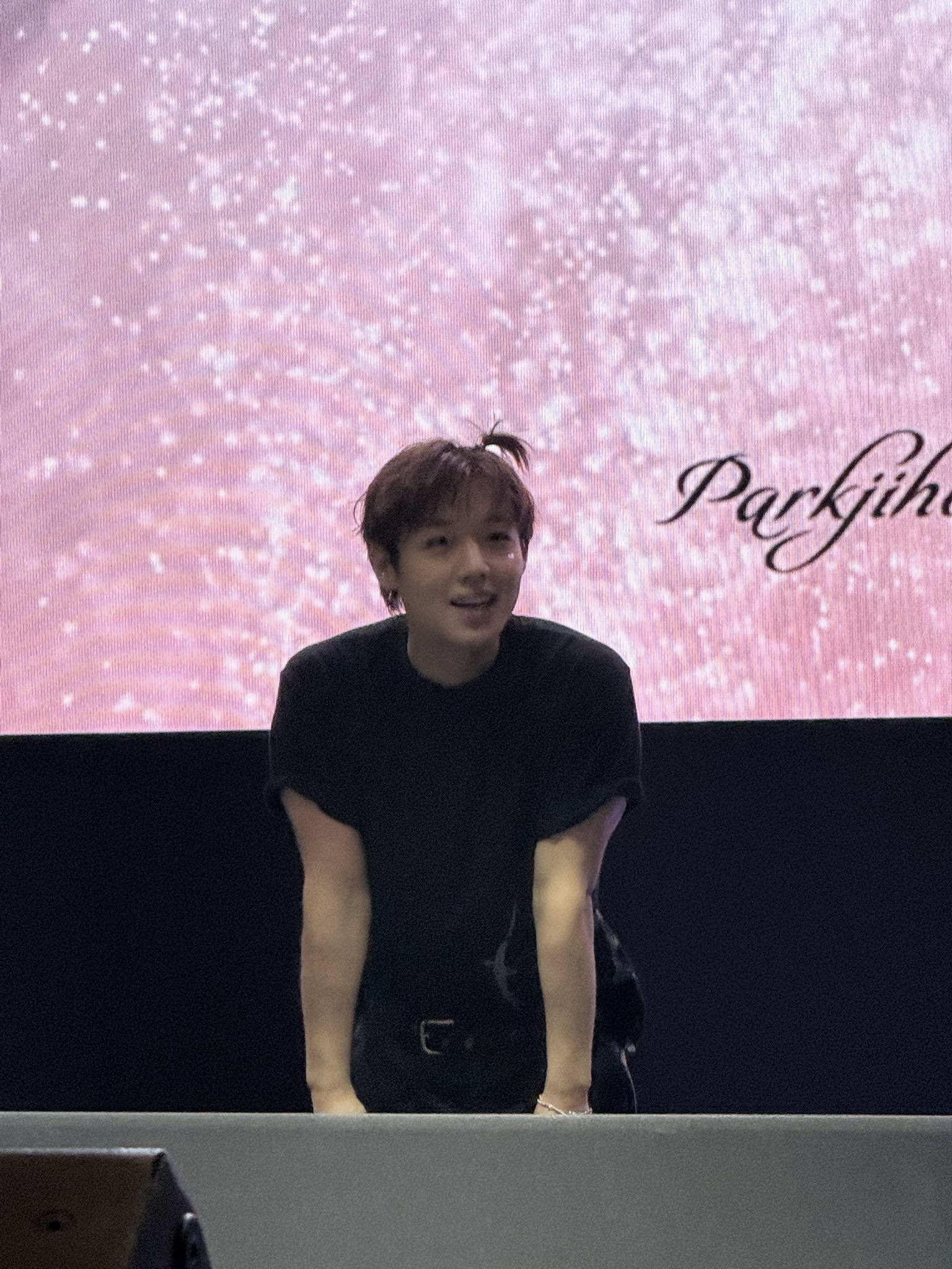 박지훈 (해외투어중) 이렇게 귀여울거면 지금 당장 입국하라! 입국하라!!