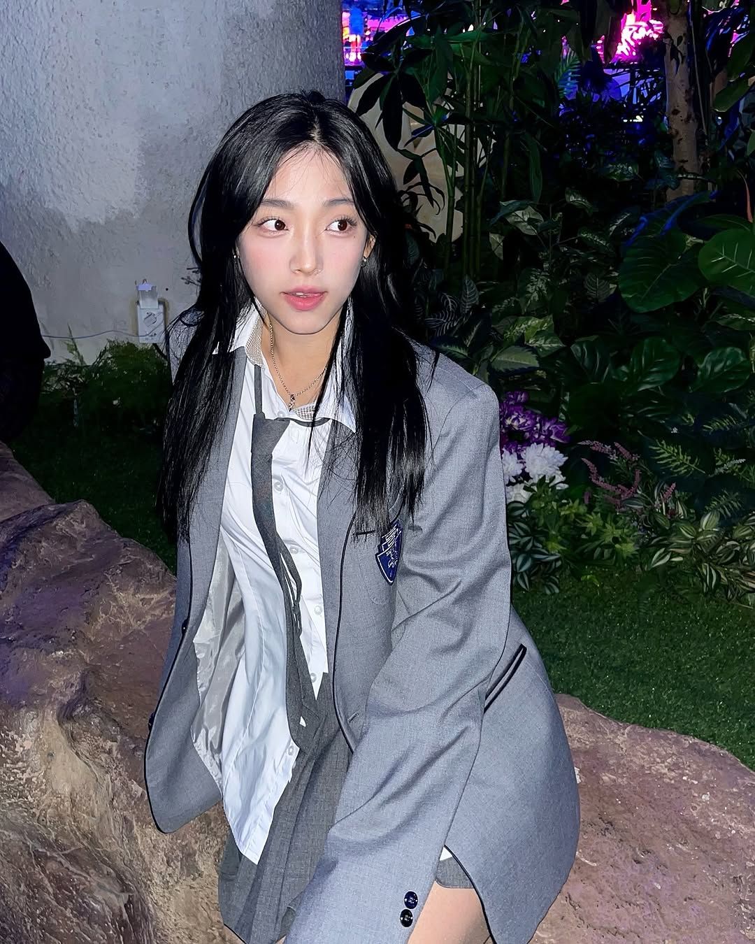 ㅇㅎ)요즘 부쩍 몸매 부각 되는 사진 올리는  인풀루언서 누나.jpg