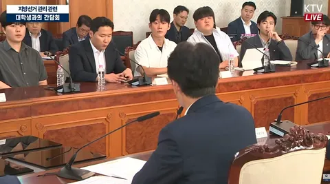 김민석 총리가 잘하고 있네요