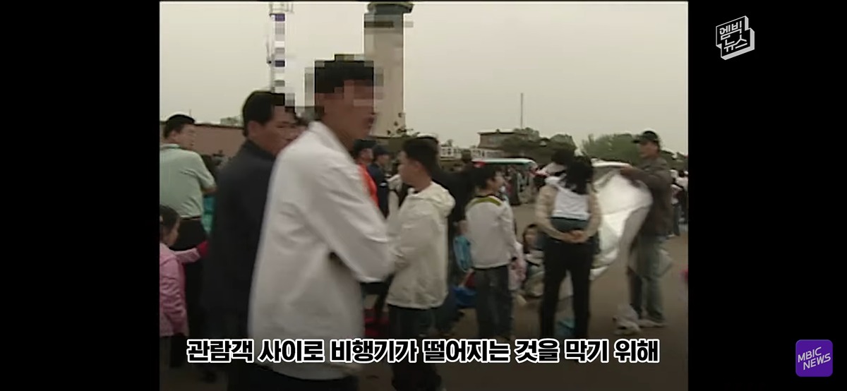 (눈물주의) 야구장 눈물바다로 만든 시구.jpg