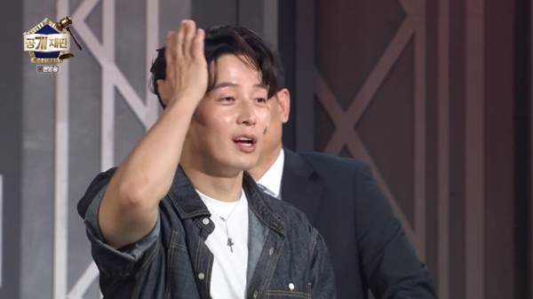 방송 중에 양말까지 벗고 키를 쟀다는 개그맨.jpg