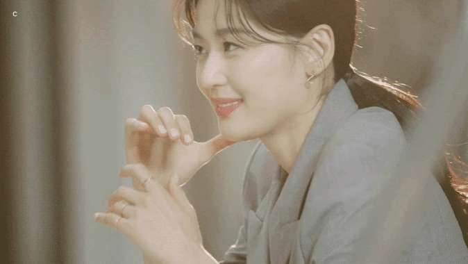 대한민국 역대 최고 미녀 여ㅂㅐ우는.gif