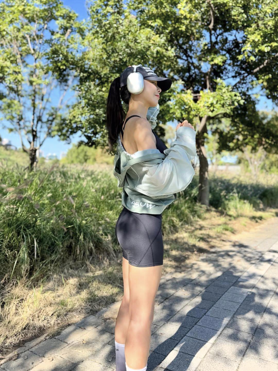 ㅇㅎ)실제로 보면 민망하다는 운동 바지