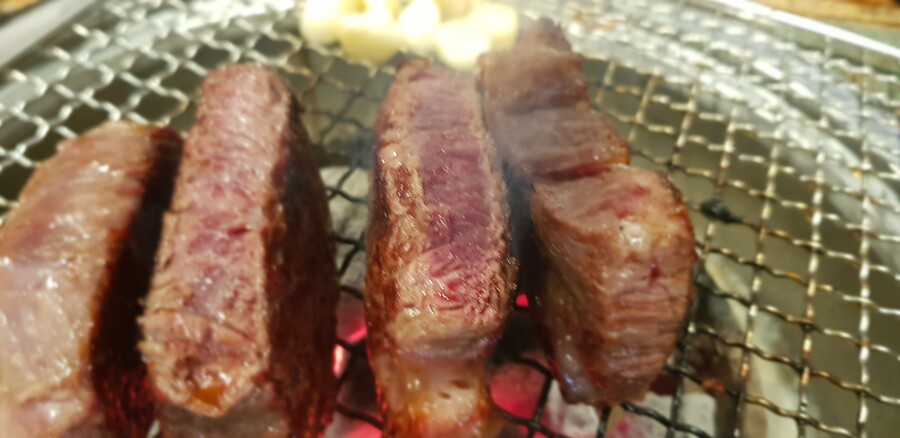 고기 먹었음
