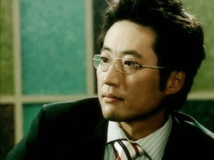 Q. 덬들이 좋아한 드라마속 재벌남주는????.jpgif