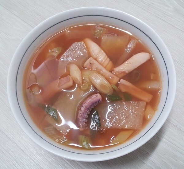 급식에 나오면 배식 안 받았던 국 甲