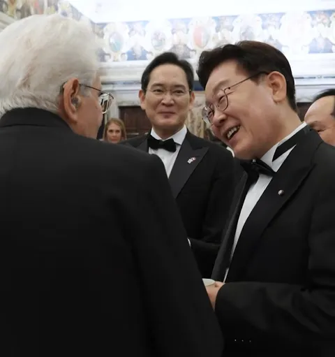 이재명 낳은듯한 이재용 표정