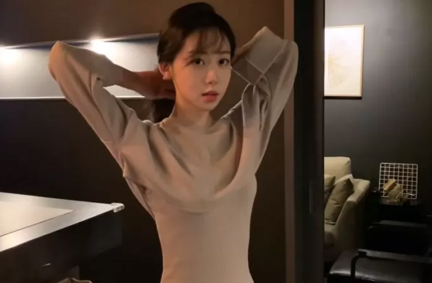 ㅇㅎ) 칵테일 바 26살 여사장님