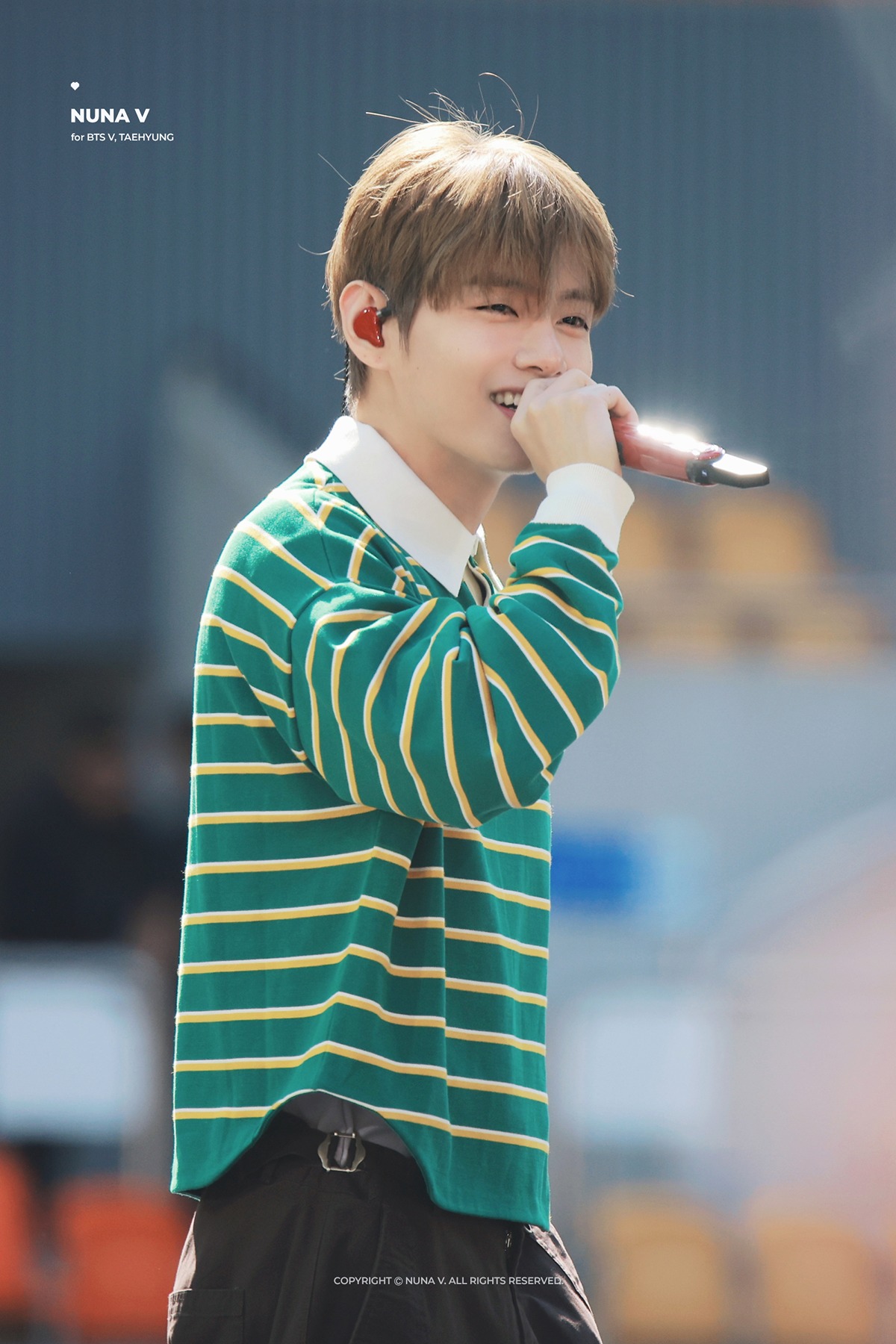 실시간 세월 거꾸로 흘러간것같은 방탄소년단 뷔