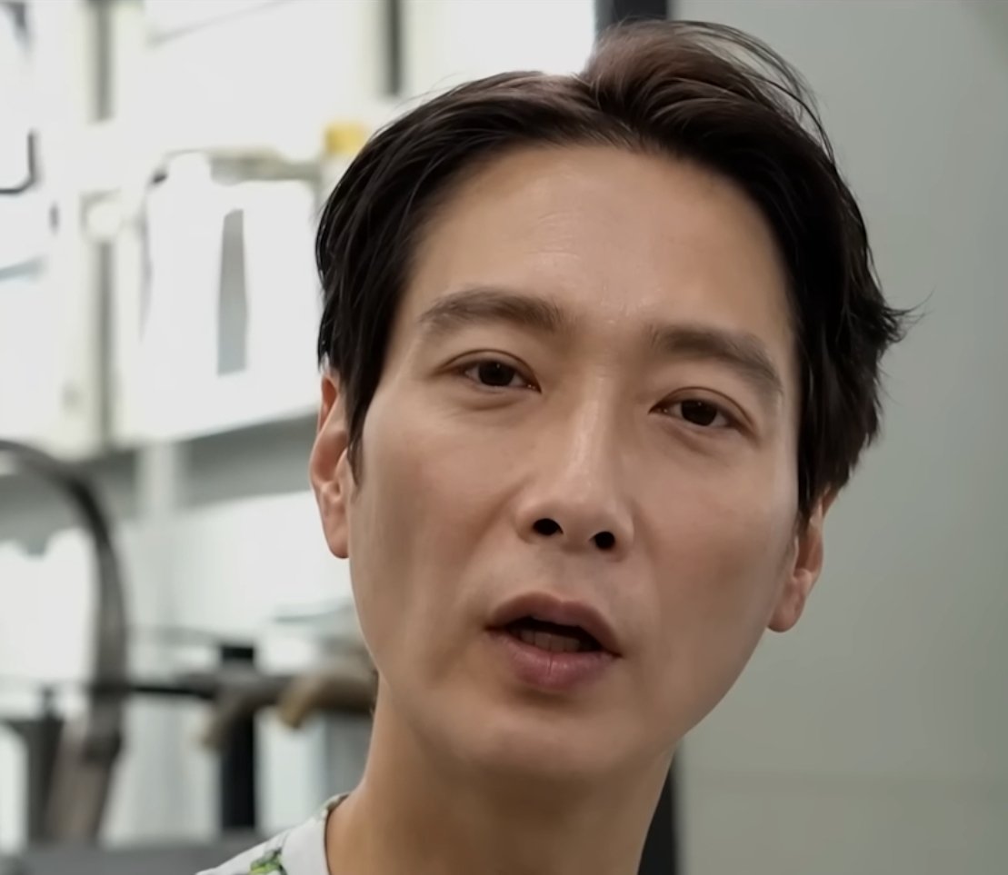 젝스키스 비쥬얼 담당이었던 고지용 근황