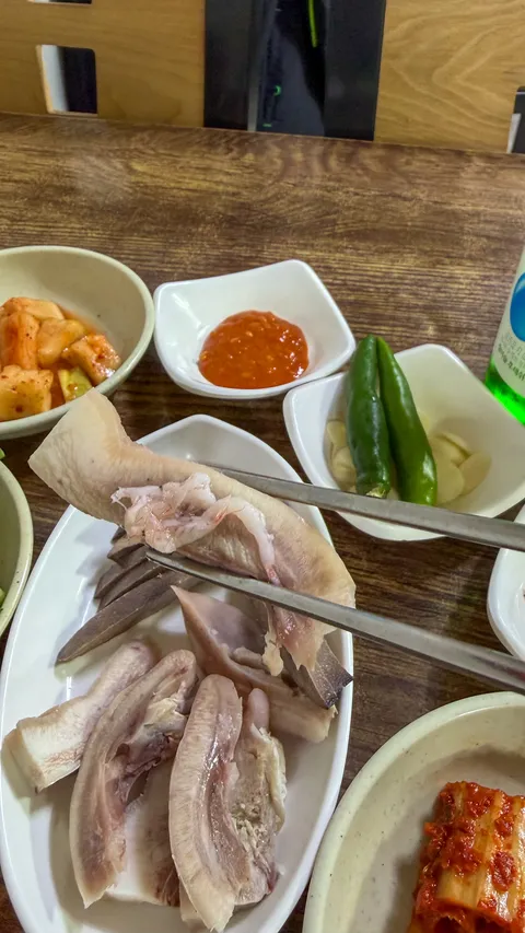 전라북도 군산시 만흥집.