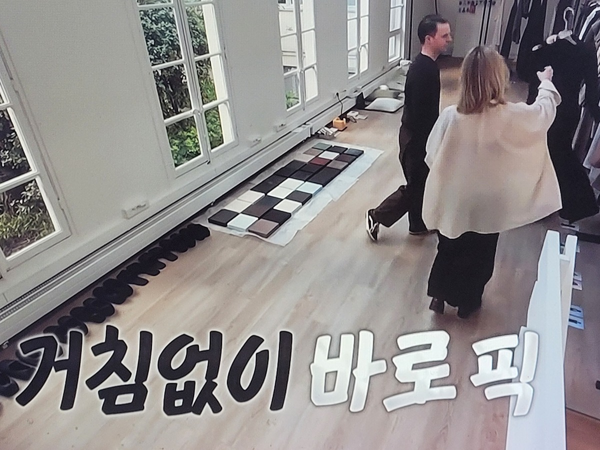 홍진경............... 파리에서 갑자기 연락 온 패션위크 런웨이 오디션 본 결과................jpg [소라와 진경 집찍 시리즈, 완결!]