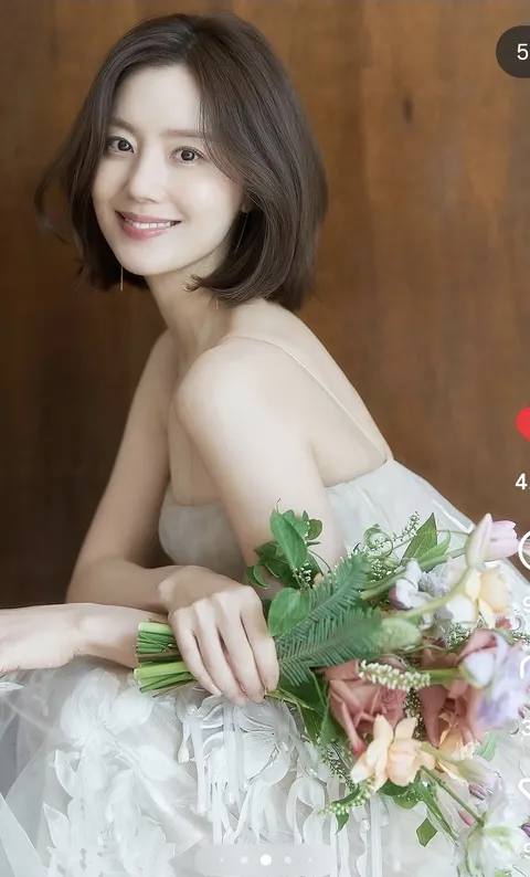 문채원.jpg