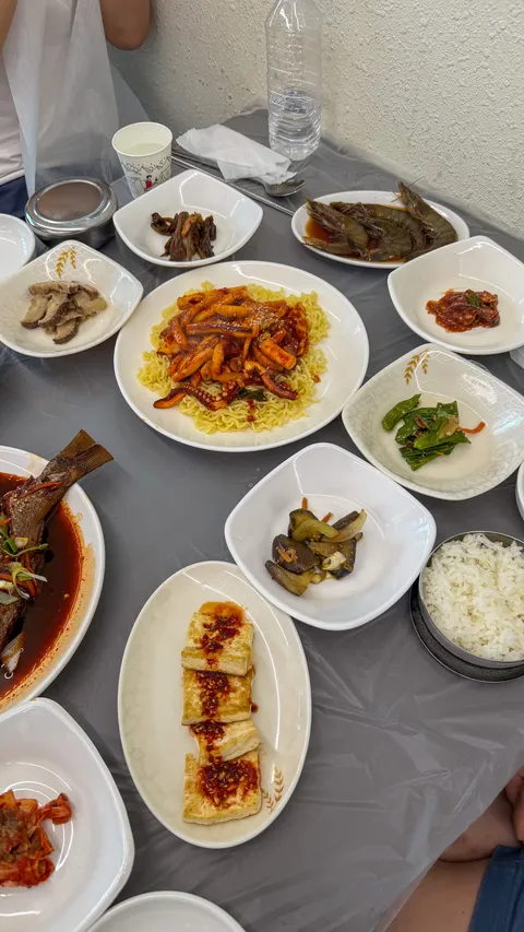 전라북도 군산시 은성식당.