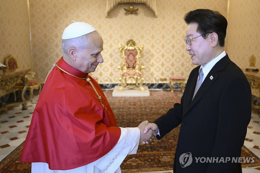 이재명 대통령, 레오 14세 교황 면담 영상 사진 자료