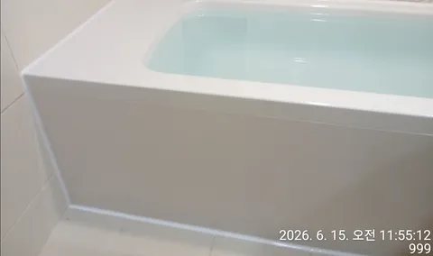 아파트가 15년 넘으니까 여기저기 고장이 나네요..흡사 사람 인생하고 비슷하네요