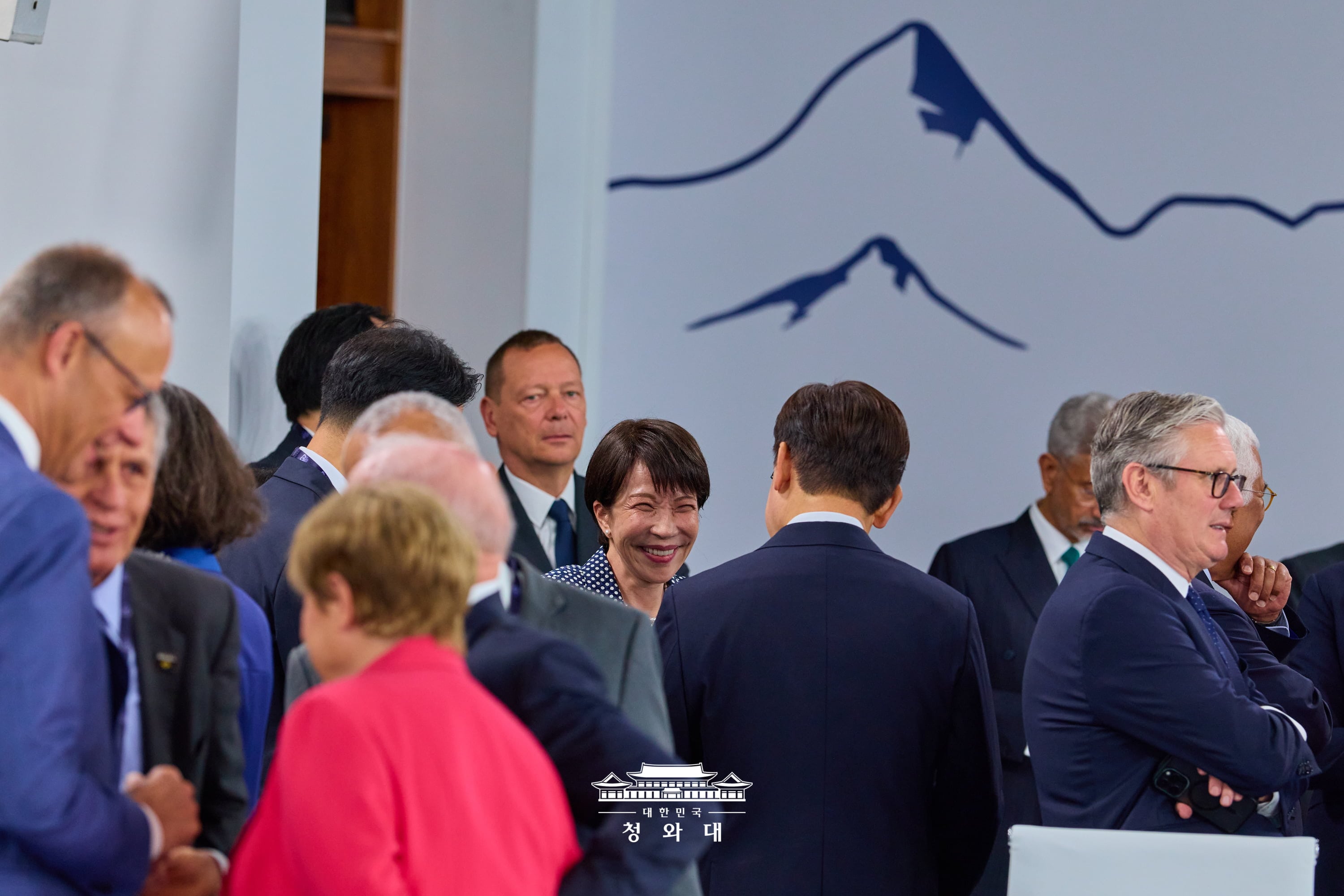 G7에서 인싸력 발휘한 이재명 대통령