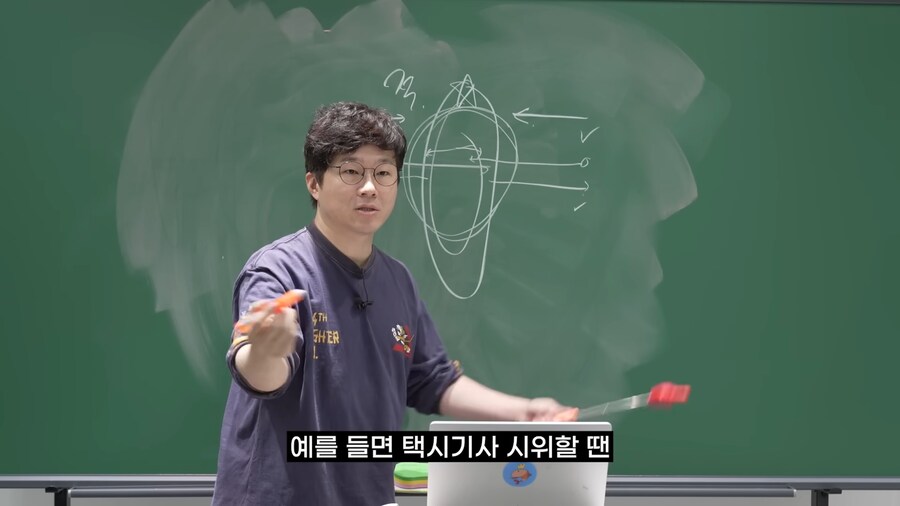 어차피 커뮤에서는 "자기 의견"은 못냄 ㅋ