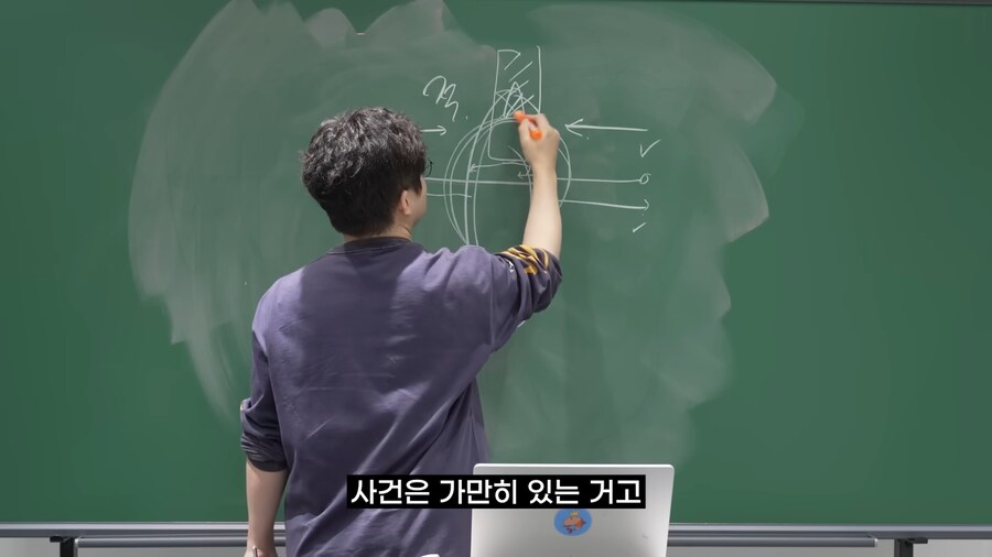 어차피 커뮤에서는 "자기 의견"은 못냄 ㅋ