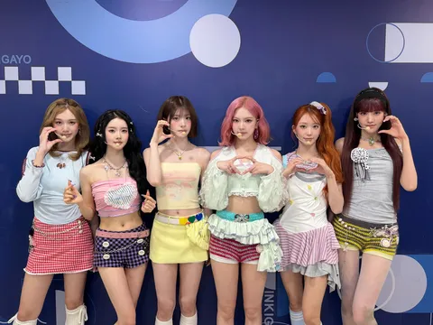 잇츠라이브 스테이씨 투러브