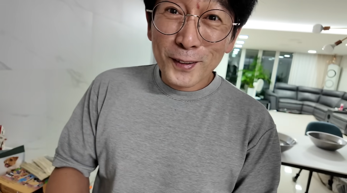 아빠가 가지고 싶어 했던 걸 선물로 드렸을 때 찐 반응.jpg