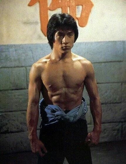 이 중에서 인지도는 누가 가장 높나요?