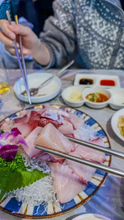 송파동 완도산회 포장마차.