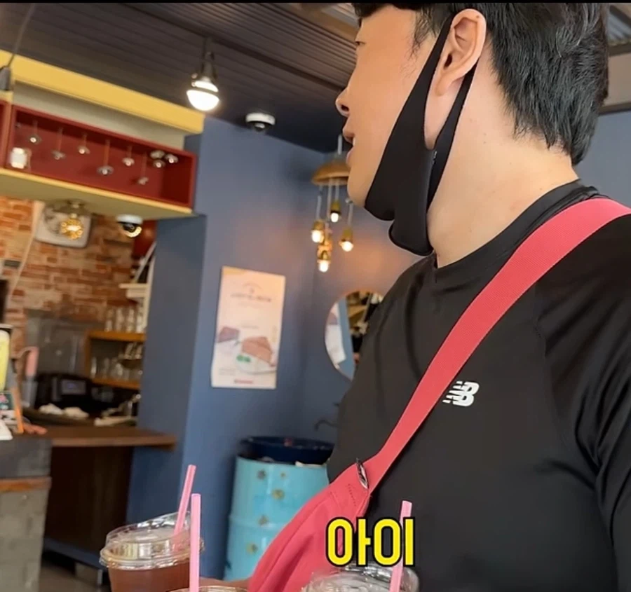 장사의신 처음 본 카페.사장님