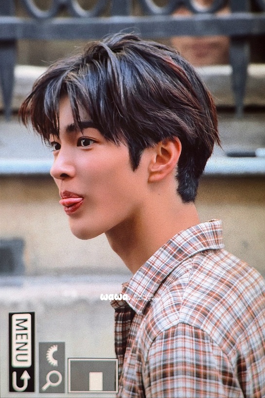 오늘 파리 디올쇼  코르티스 건호